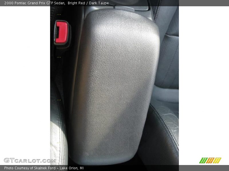 Bright Red / Dark Taupe 2000 Pontiac Grand Prix GTP Sedan