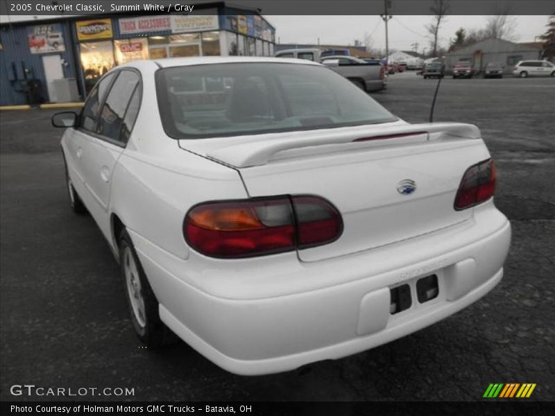 Summit White / Gray 2005 Chevrolet Classic