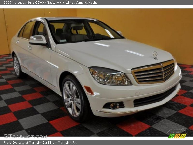 Arctic White / Almond/Mocha 2009 Mercedes-Benz C 300 4Matic