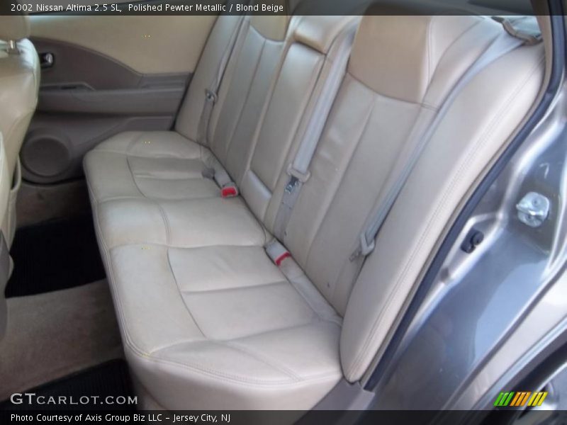 Polished Pewter Metallic / Blond Beige 2002 Nissan Altima 2.5 SL
