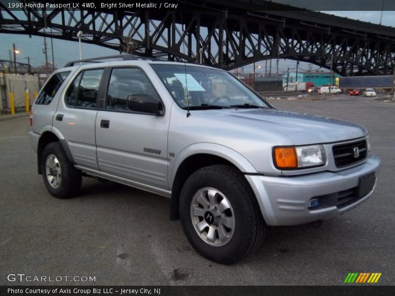 Front 3/4 View of 1998 Passport LX 4WD