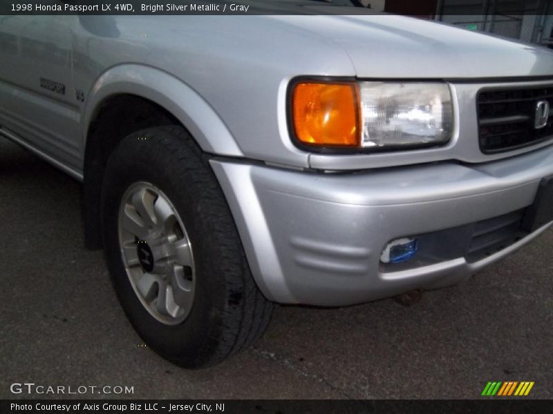 Bright Silver Metallic / Gray 1998 Honda Passport LX 4WD