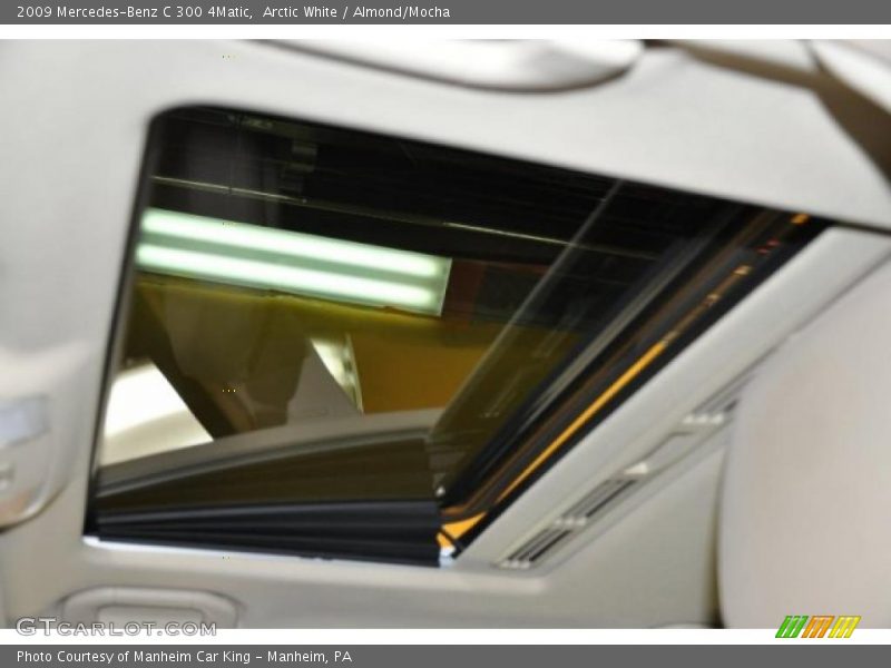 Arctic White / Almond/Mocha 2009 Mercedes-Benz C 300 4Matic