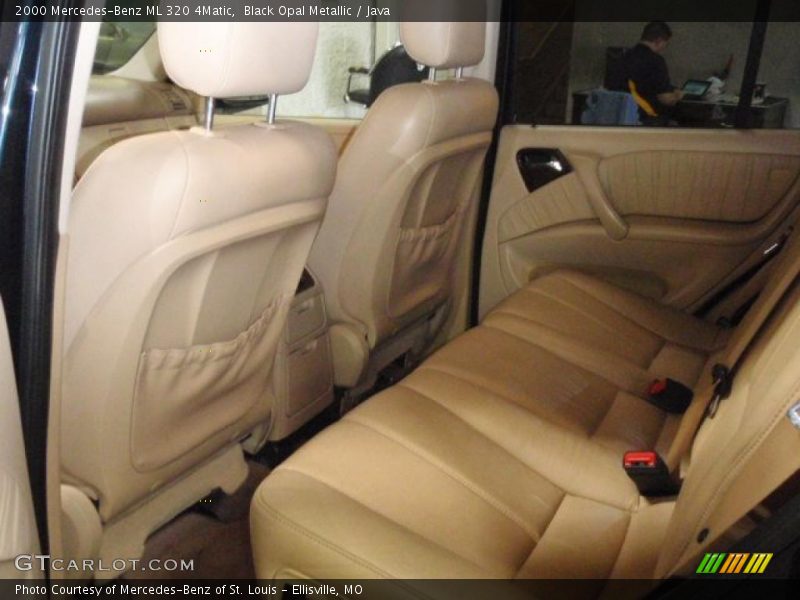 Black Opal Metallic / Java 2000 Mercedes-Benz ML 320 4Matic