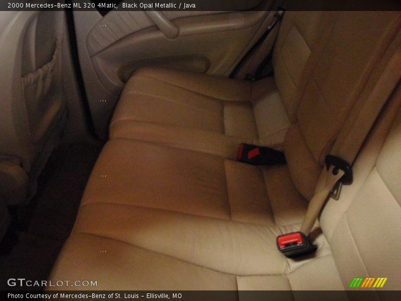 Black Opal Metallic / Java 2000 Mercedes-Benz ML 320 4Matic