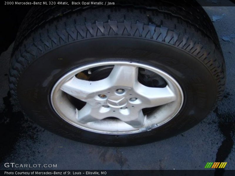 Black Opal Metallic / Java 2000 Mercedes-Benz ML 320 4Matic