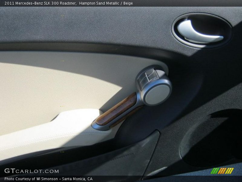 Hampton Sand Metallic / Beige 2011 Mercedes-Benz SLK 300 Roadster