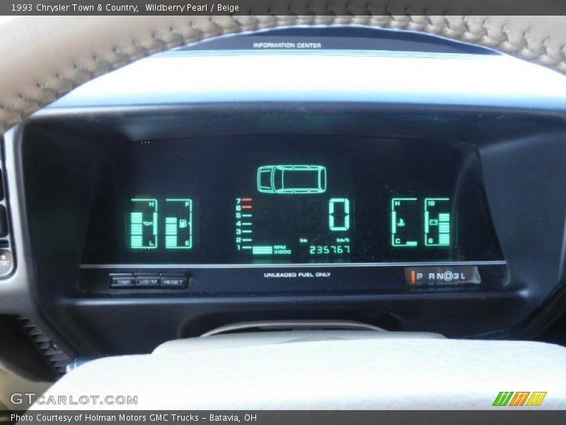 Wildberry Pearl / Beige 1993 Chrysler Town & Country