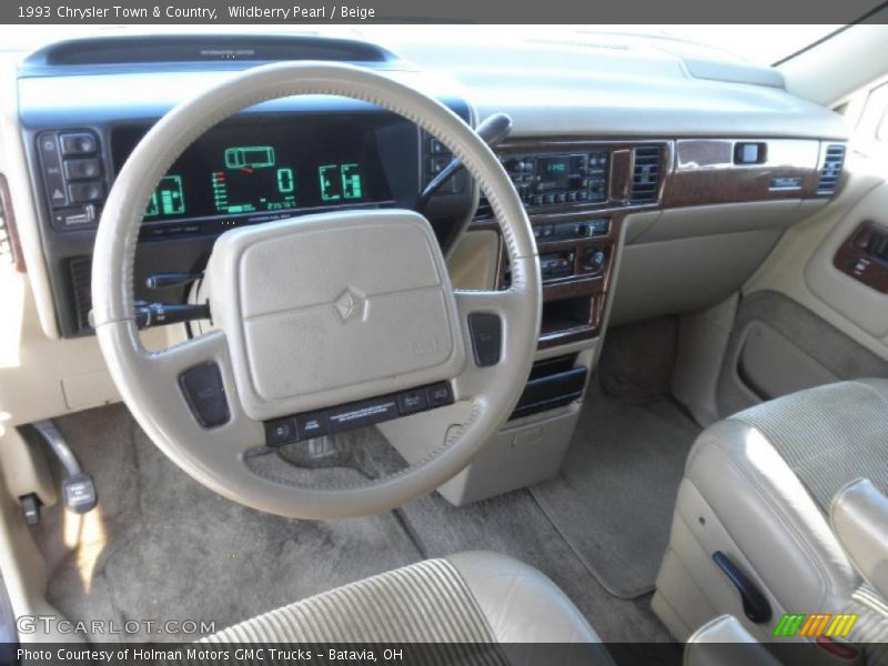 Wildberry Pearl / Beige 1993 Chrysler Town & Country