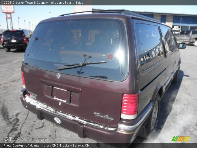 Wildberry Pearl / Beige 1993 Chrysler Town & Country
