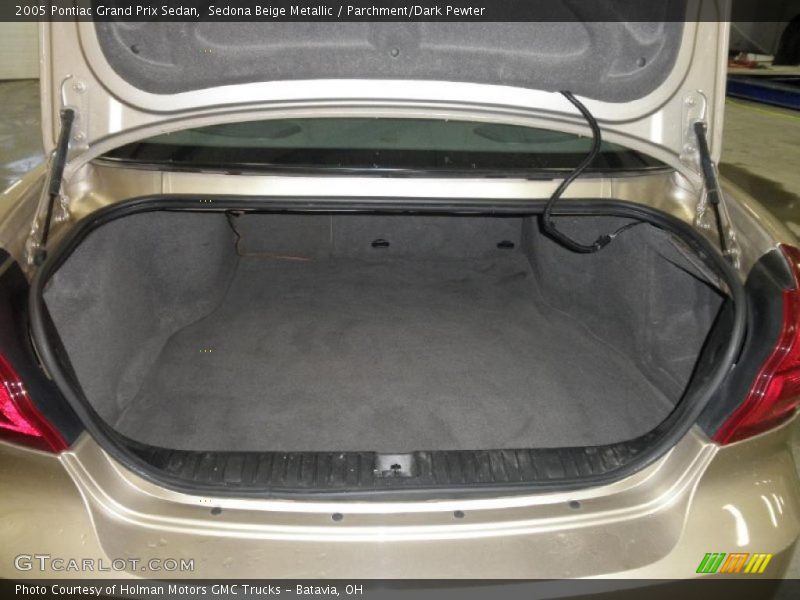 Sedona Beige Metallic / Parchment/Dark Pewter 2005 Pontiac Grand Prix Sedan
