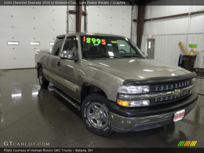 Light Pewter Metallic / Graphite 2001 Chevrolet Silverado 1500 LS Extended Cab