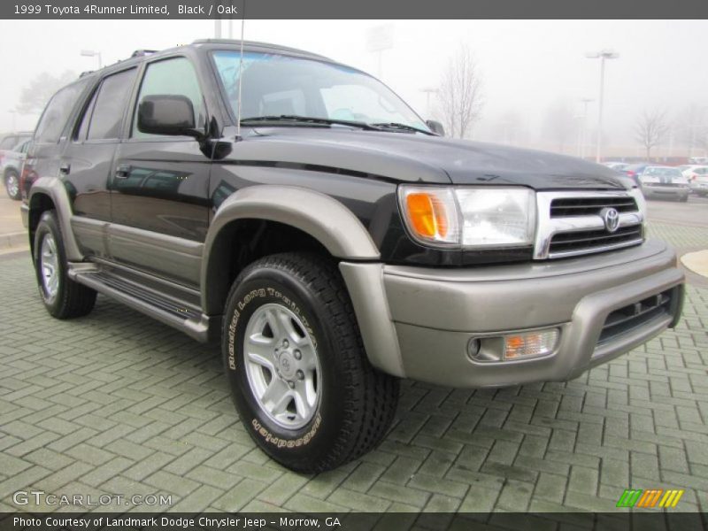 Front 3/4 View of 1999 4Runner Limited