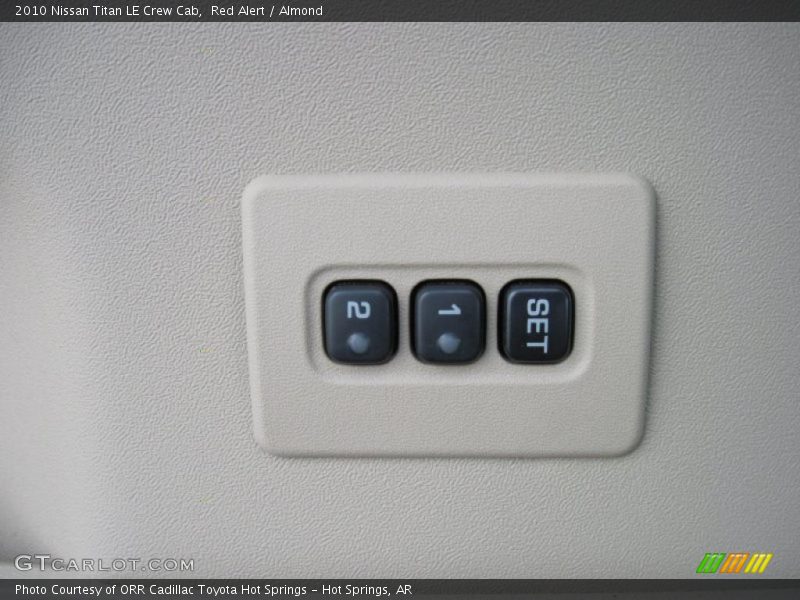 Red Alert / Almond 2010 Nissan Titan LE Crew Cab