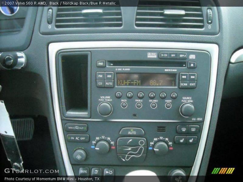 Controls of 2007 S60 R AWD