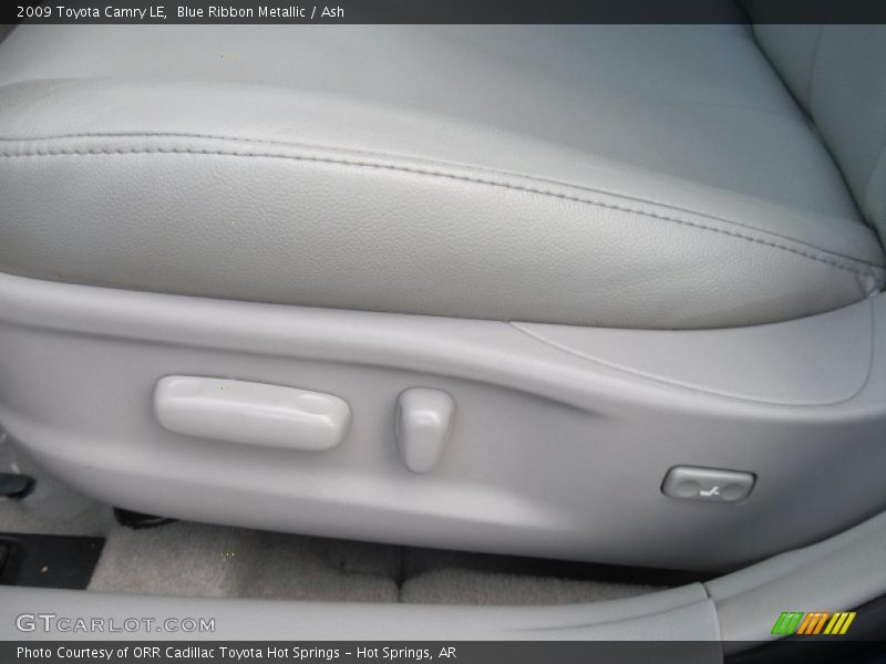 Blue Ribbon Metallic / Ash 2009 Toyota Camry LE