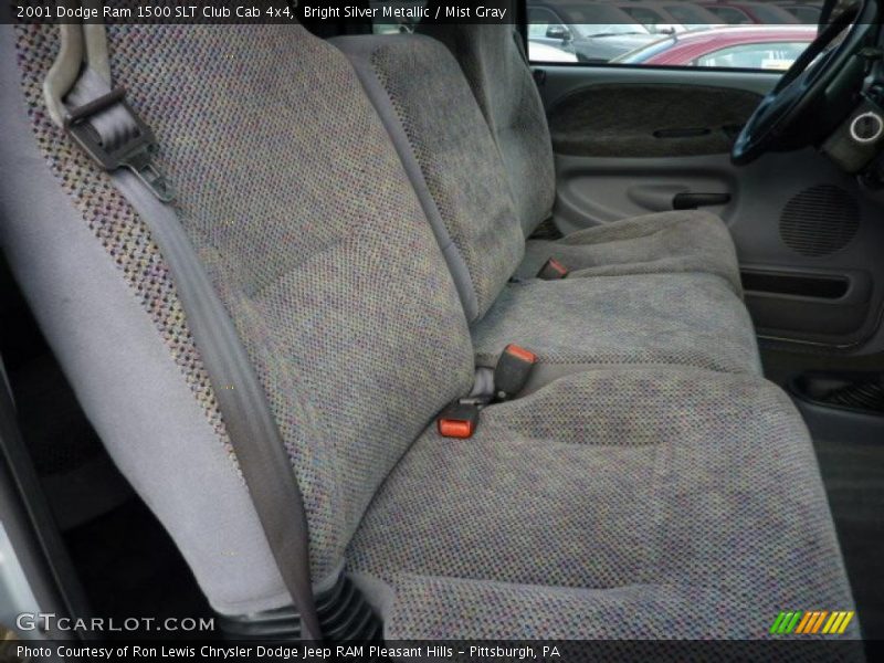 Bright Silver Metallic / Mist Gray 2001 Dodge Ram 1500 SLT Club Cab 4x4