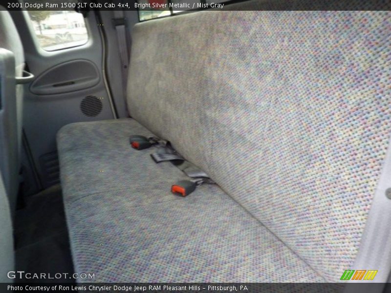 Bright Silver Metallic / Mist Gray 2001 Dodge Ram 1500 SLT Club Cab 4x4