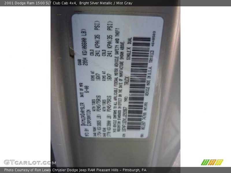 Bright Silver Metallic / Mist Gray 2001 Dodge Ram 1500 SLT Club Cab 4x4