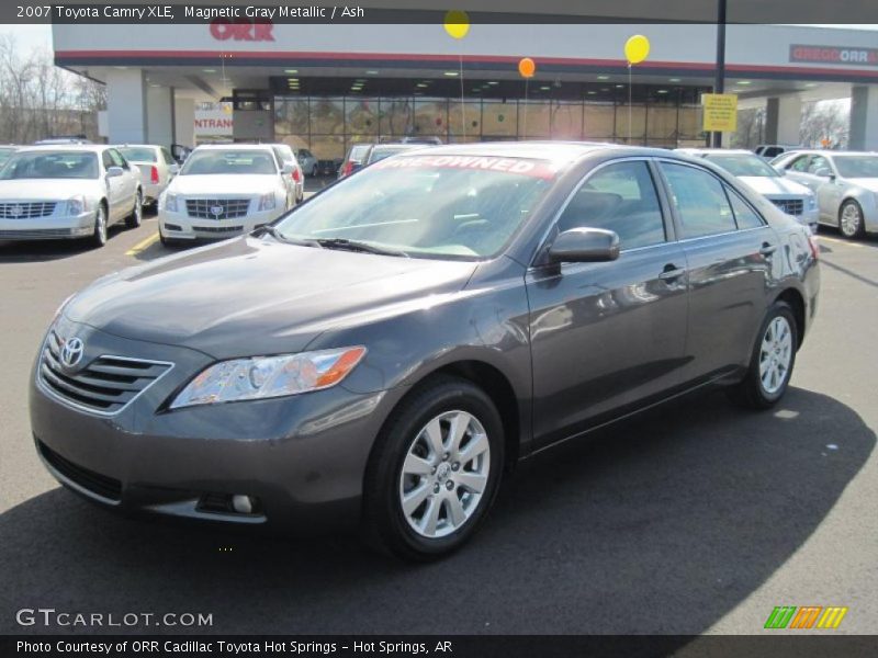 Magnetic Gray Metallic / Ash 2007 Toyota Camry XLE