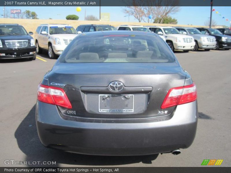 Magnetic Gray Metallic / Ash 2007 Toyota Camry XLE
