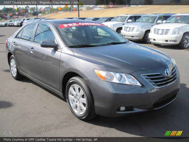 Magnetic Gray Metallic / Ash 2007 Toyota Camry XLE