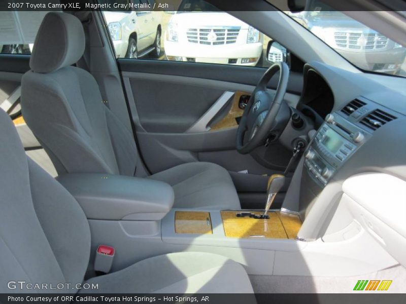 Magnetic Gray Metallic / Ash 2007 Toyota Camry XLE