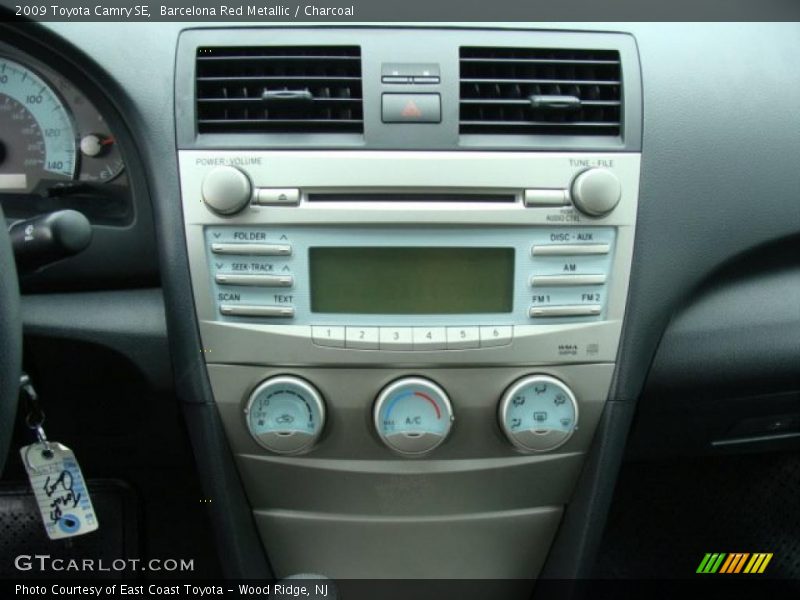 Barcelona Red Metallic / Charcoal 2009 Toyota Camry SE