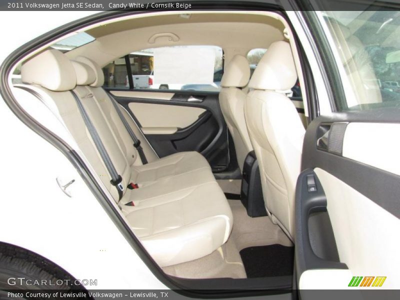 Candy White / Cornsilk Beige 2011 Volkswagen Jetta SE Sedan