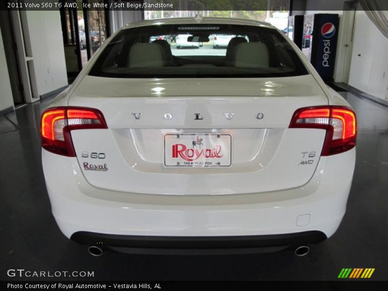 Ice White / Soft Beige/Sandstone 2011 Volvo S60 T6 AWD