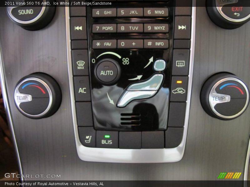 Controls of 2011 S60 T6 AWD