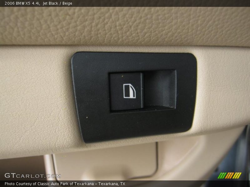 Jet Black / Beige 2006 BMW X5 4.4i