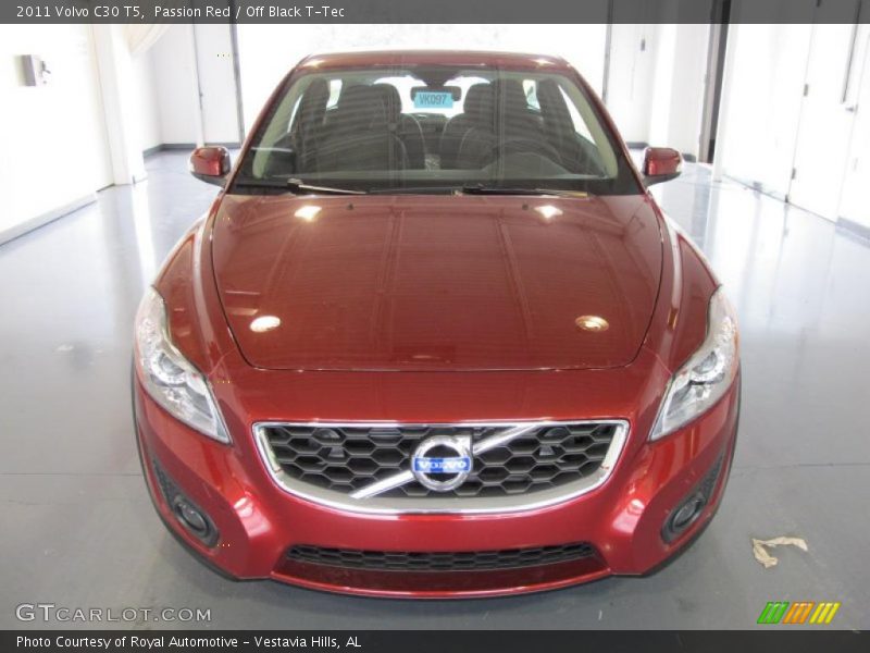 Passion Red / Off Black T-Tec 2011 Volvo C30 T5