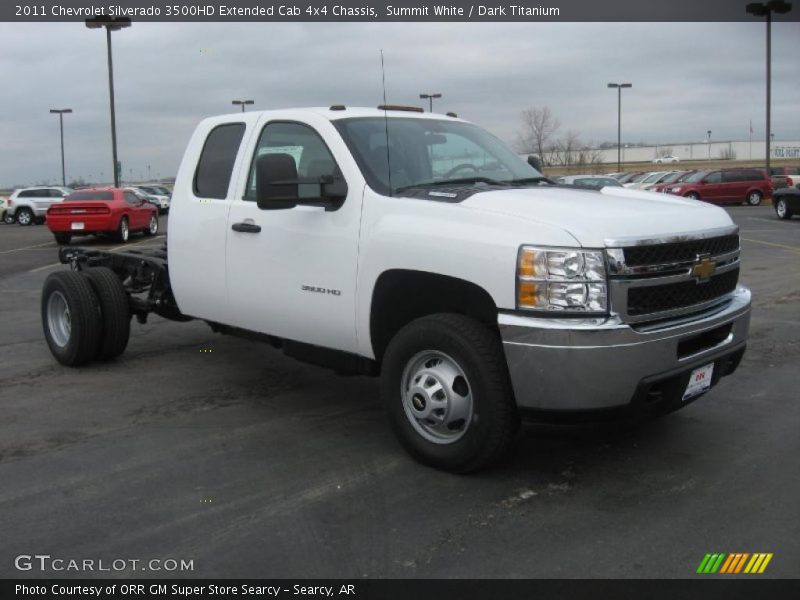 Front 3/4 View of 2011 Silverado 3500HD Extended Cab 4x4 Chassis