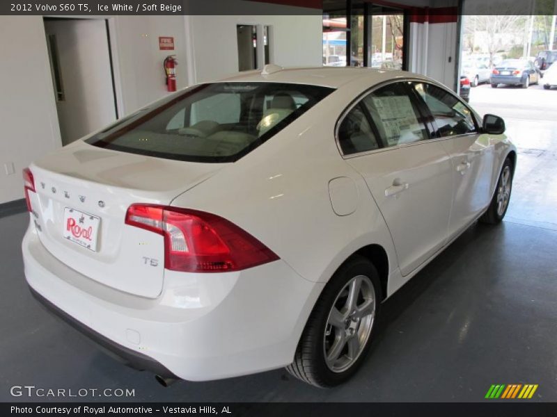 Ice White / Soft Beige 2012 Volvo S60 T5