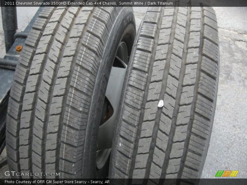 Summit White / Dark Titanium 2011 Chevrolet Silverado 3500HD Extended Cab 4x4 Chassis