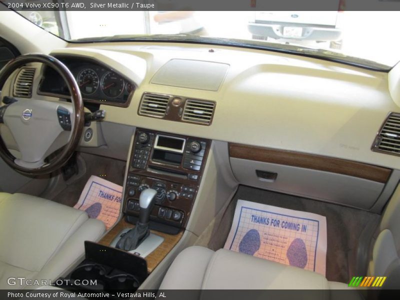 Silver Metallic / Taupe 2004 Volvo XC90 T6 AWD