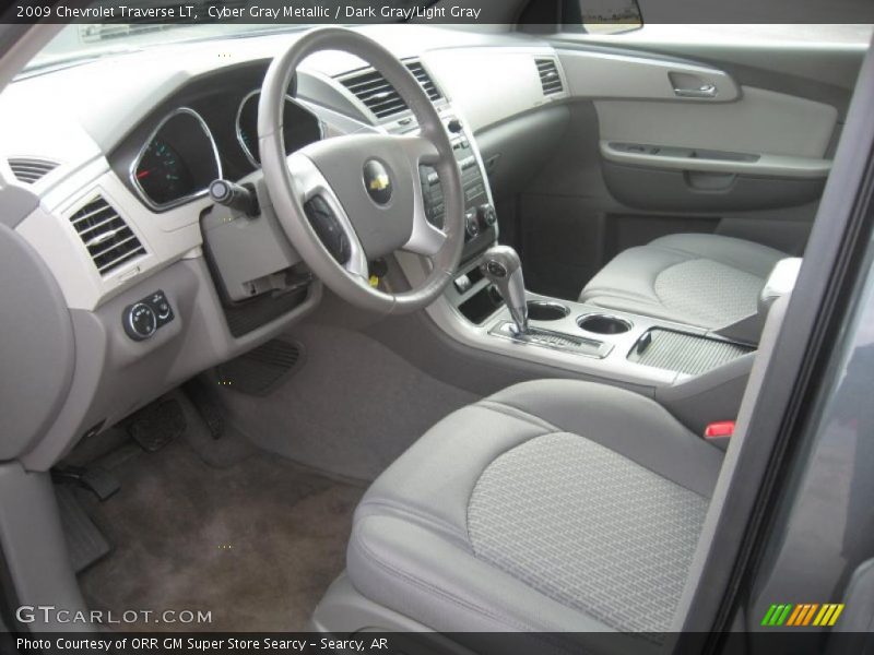 Cyber Gray Metallic / Dark Gray/Light Gray 2009 Chevrolet Traverse LT