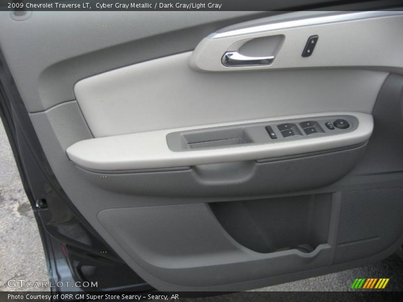 Cyber Gray Metallic / Dark Gray/Light Gray 2009 Chevrolet Traverse LT