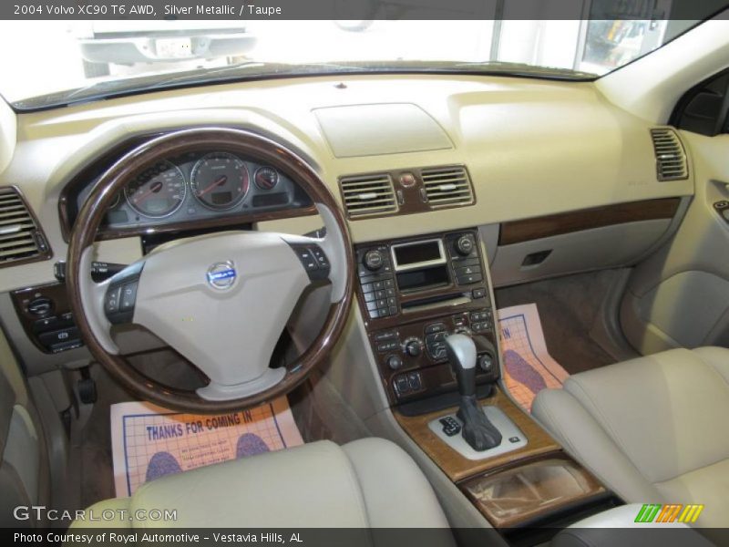 Silver Metallic / Taupe 2004 Volvo XC90 T6 AWD