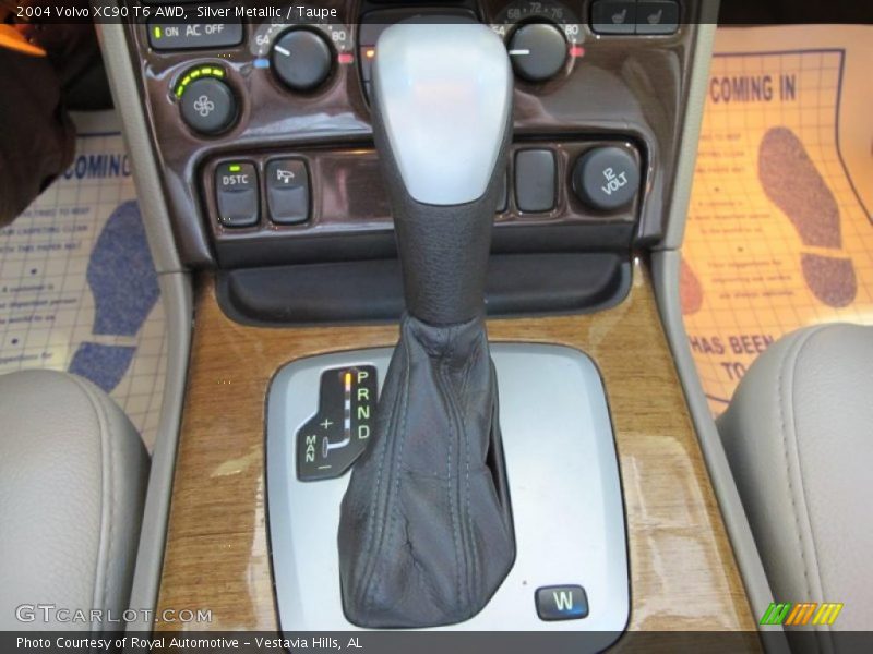 Silver Metallic / Taupe 2004 Volvo XC90 T6 AWD
