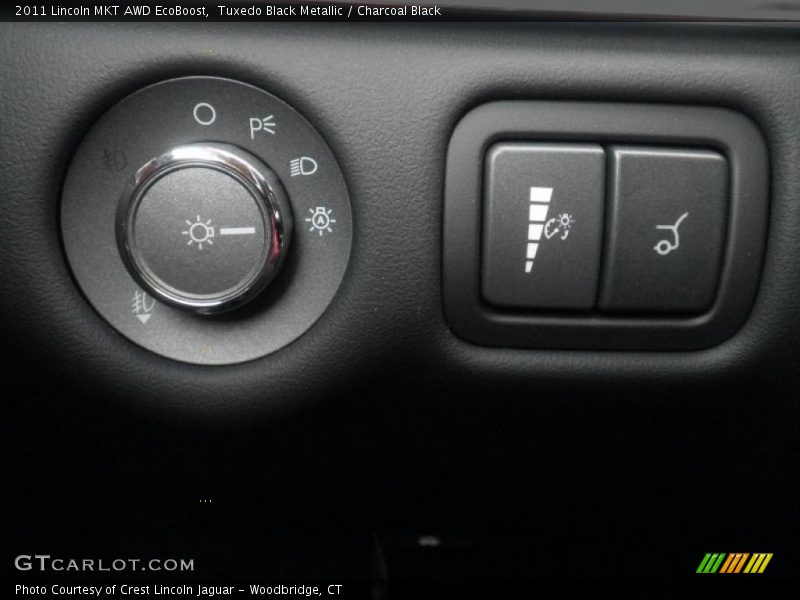 Tuxedo Black Metallic / Charcoal Black 2011 Lincoln MKT AWD EcoBoost