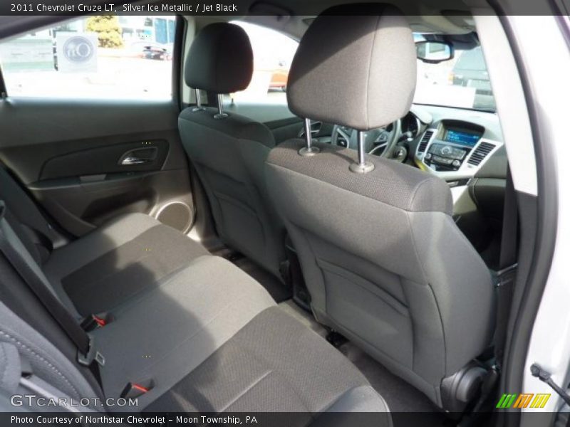 Silver Ice Metallic / Jet Black 2011 Chevrolet Cruze LT