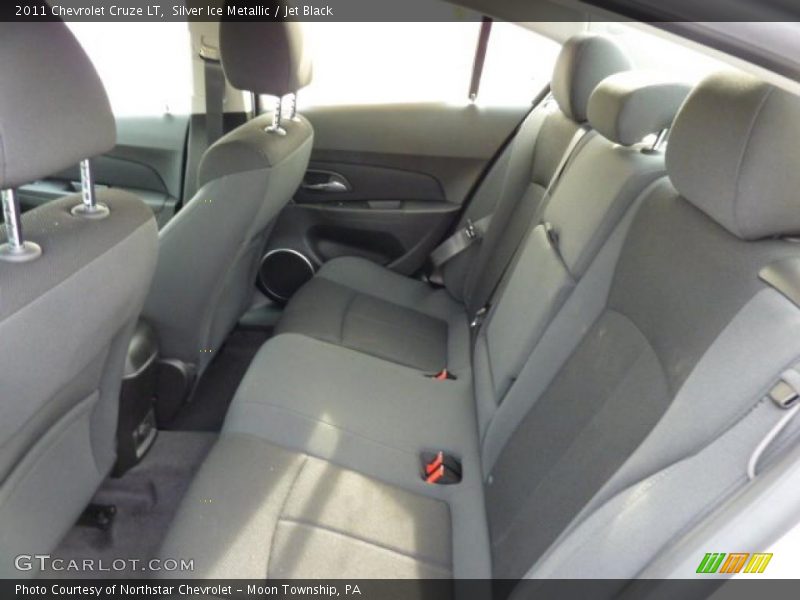 Silver Ice Metallic / Jet Black 2011 Chevrolet Cruze LT