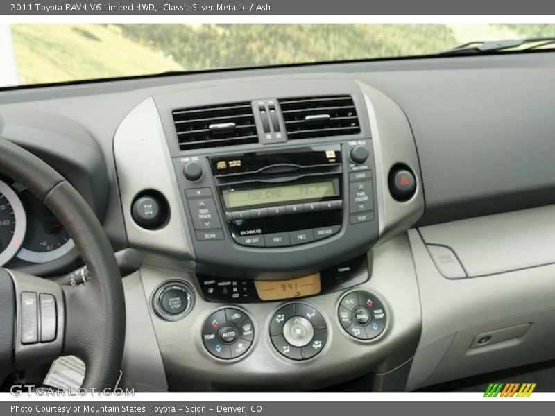 Controls of 2011 RAV4 V6 Limited 4WD