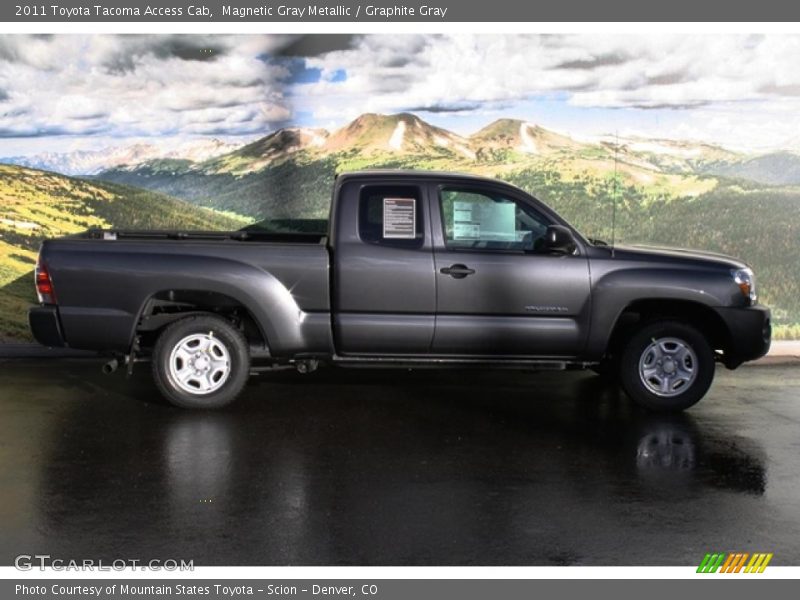 Magnetic Gray Metallic / Graphite Gray 2011 Toyota Tacoma Access Cab