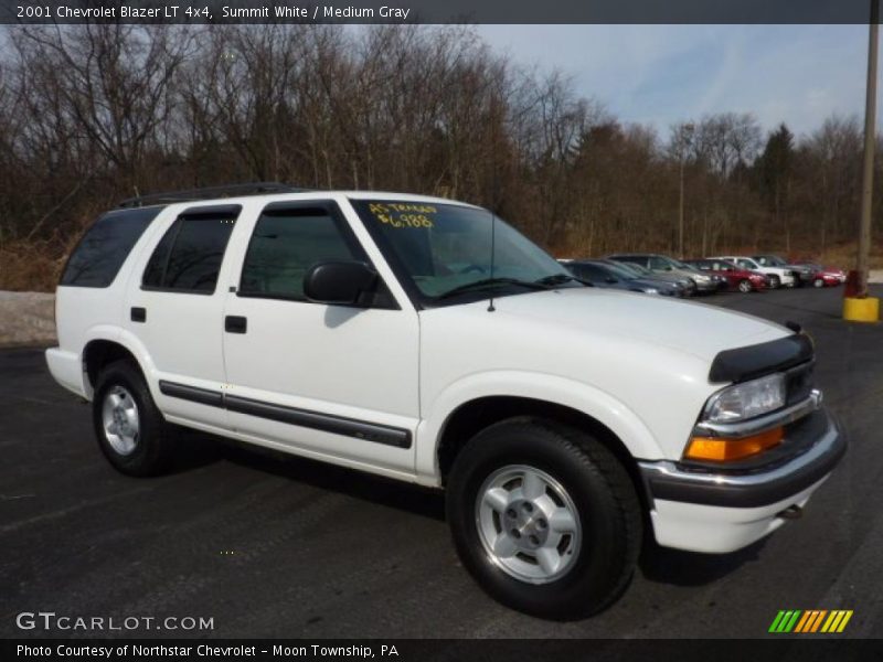 Summit White / Medium Gray 2001 Chevrolet Blazer LT 4x4