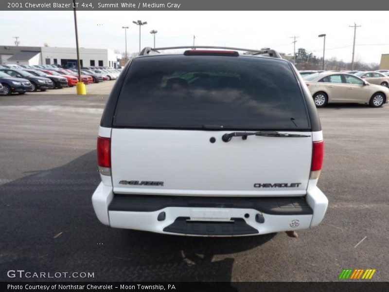 Summit White / Medium Gray 2001 Chevrolet Blazer LT 4x4