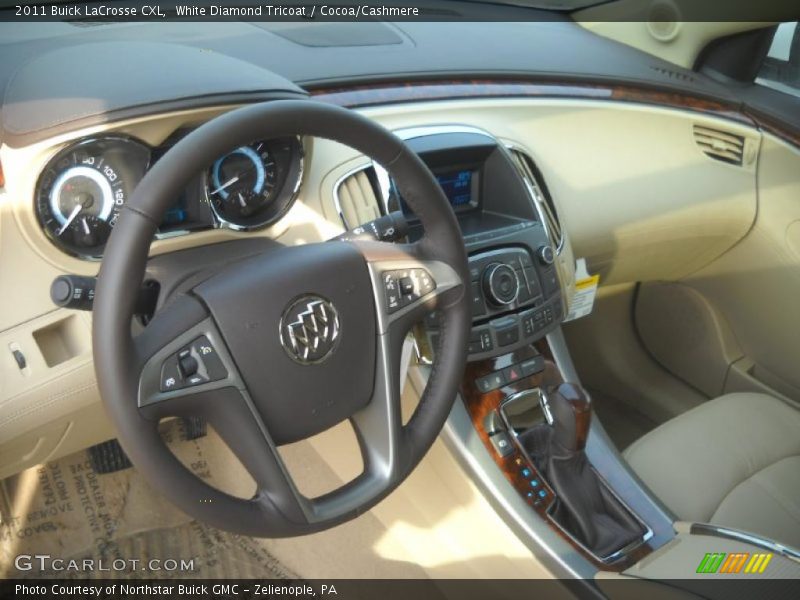 White Diamond Tricoat / Cocoa/Cashmere 2011 Buick LaCrosse CXL