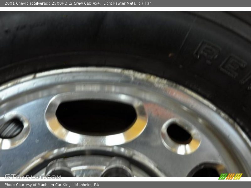 Light Pewter Metallic / Tan 2001 Chevrolet Silverado 2500HD LS Crew Cab 4x4